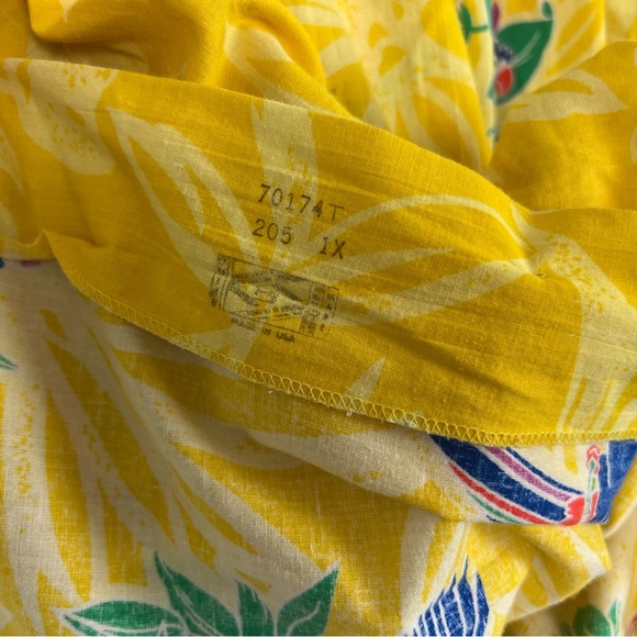 Vintage Men’s Yellow CC Sport Hawaiian Shirt with Birds Union Made USA Size XL - Picture 8 of 10